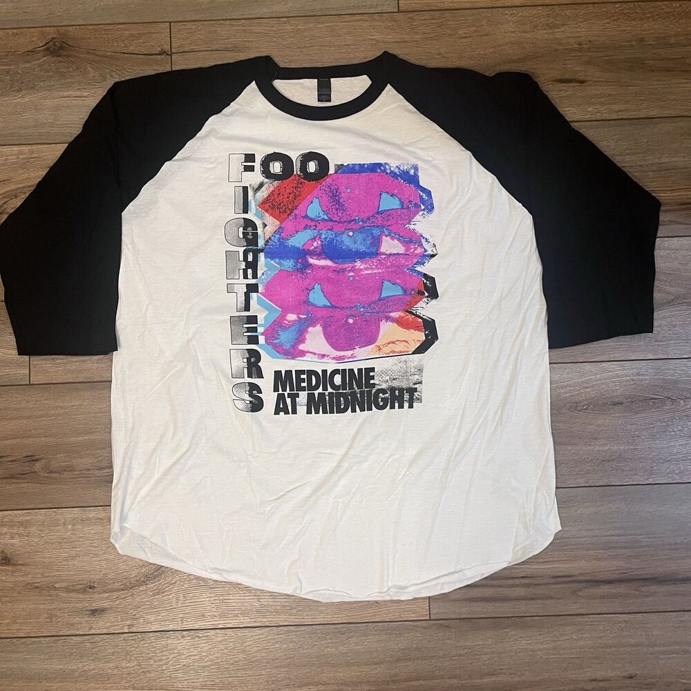 Foo Fighters Medicine At Midnight 3/4 Raglan Sleeve Band T-Shirt Size 2XL